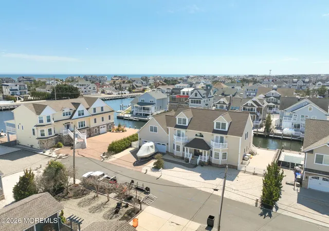 Single family home for sale at 305 Sloop Ln, Mantoloking, NJ 08738 | MLS# 22622897