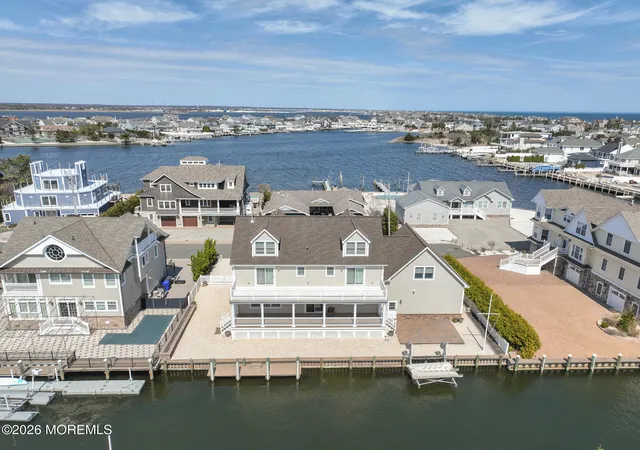 Photo 2 of Single family home for sale at 305 Sloop Ln, Mantoloking, NJ 08738 | MLS# 22622897 | Listing updated on 2026-07-27