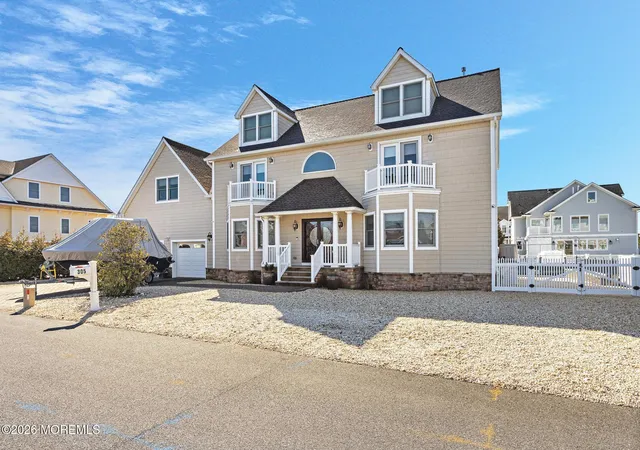 Photo 3 of Single family home for sale at 305 Sloop Ln, Mantoloking, NJ 08738 | MLS# 22622897 | Listing updated on 2026-07-27