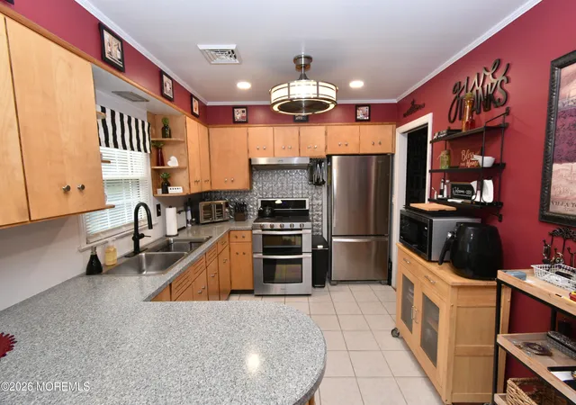 4th image of 210 West St, Keyport, NJ 07735 | MLS# 22623075