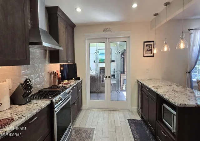 5th image of 75 Idlebrook Ln, Matawan, NJ 07747 | MLS# 22622906