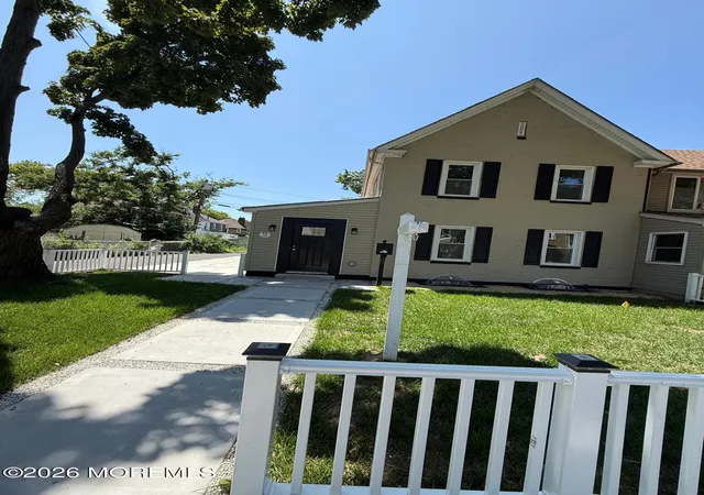2nd image of 303 Paris Ave, Brooklawn, NJ 08030 | MLS# 22622928