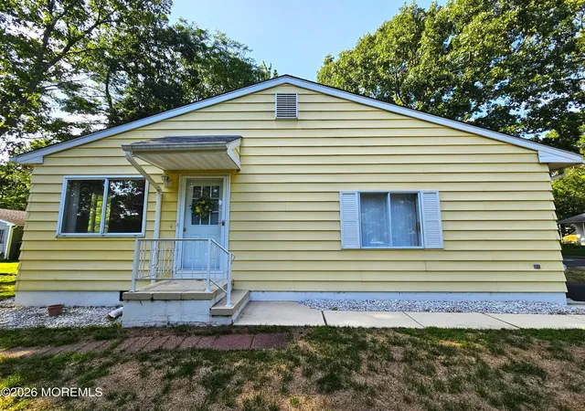 Photo 3 of Single family home for sale at 4 Wyoming Ave #B, Whiting, NJ 08759 | MLS# 22622946 | Listing updated on 2026-07-27