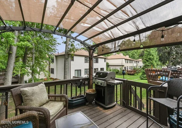 image of 27 Highview Dr, Woodbridge, NJ 07095