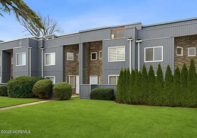 Photo 1 of Condo for sale at 96 Cedar Ave #6, Long Branch, NJ 07740 | MLS# 22622991 | Listing updated on 2026-10-13