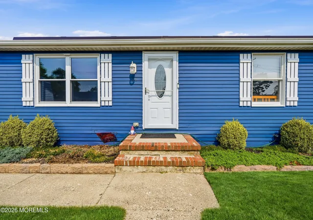 2nd image of 416 Ocean Ave, Beachwood, NJ 08722 | MLS# 22622999