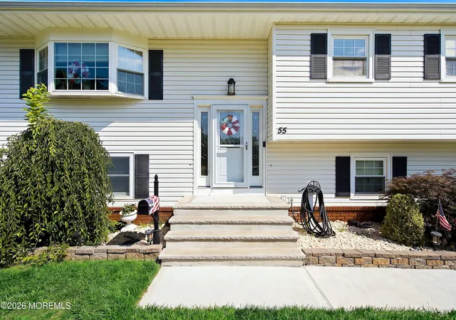 5th image of 55 Cherry Tree Farm Rd, Middletown, NJ 07748 | MLS# 22623904