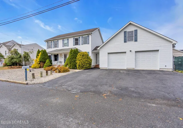 2nd image of 460 Cedar Dr, Lanoka Harbor, NJ 08734 | MLS# 22623039