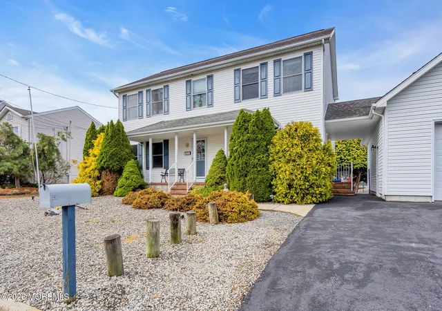 4th image of 460 Cedar Dr, Lanoka Harbor, NJ 08734 | MLS# 22623039