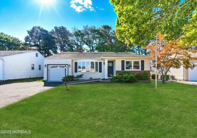 Photo 1 of Single family home for sale at 34 Westport Dr, Toms River, NJ 08757 | MLS# 22623060 | Listing updated on 2026-08-17