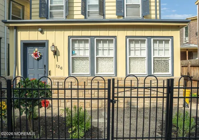 4th image of 126 Jackson St, Trenton, NJ 08611 | MLS# 22623131