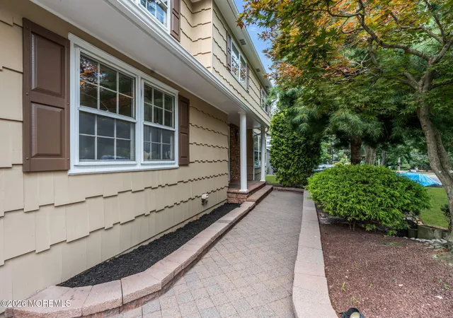 5th image of 420 W Union Hill Rd, Morganville, NJ 07751 | MLS# 22623136