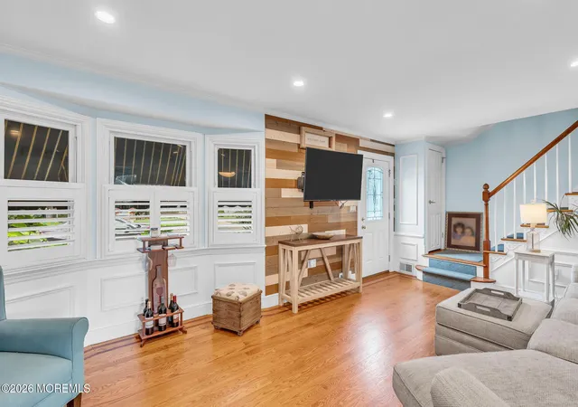 4th image of 806 Trenton Ave, Point Pleasant Beach, NJ 08742 | MLS# 22623407