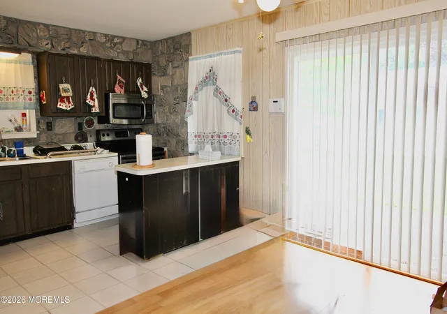 11th image of 12a Cactus Dr, Lakewood, NJ 08701 | MLS# 22623113