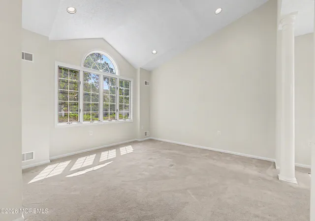 4th image of 17 Umberland Pl, Monroe Township, NJ 08831 | MLS# 22623112