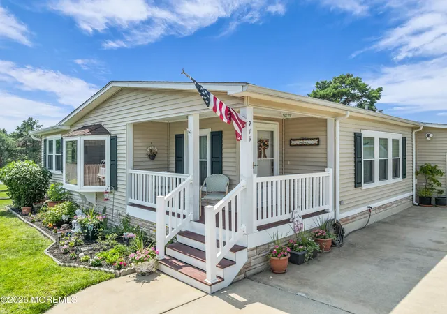 2nd image of 719 Evergreen Ct, Whiting, NJ 08759 | MLS# 22623303