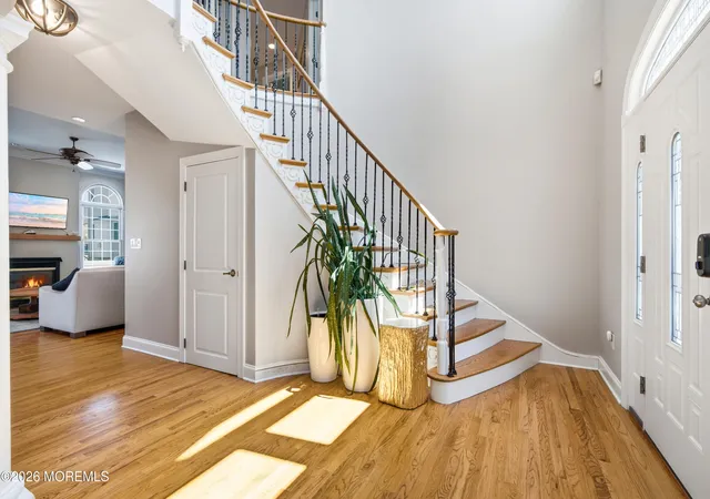 Photo 3 of Sale Pending at 21 N Kenyon Ave, Margate City, NJ 08402 | MLS# 22623097 | Listing updated on 2026-09-01