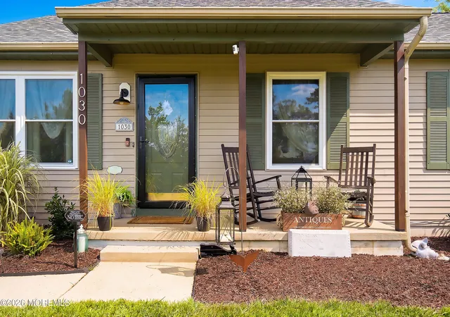 Photo 3 of Single family home for sale at 1030 Center St, Little Egg Harbor Twp, NJ 08087 | MLS# 22623171 | Listing updated on 2026-08-15