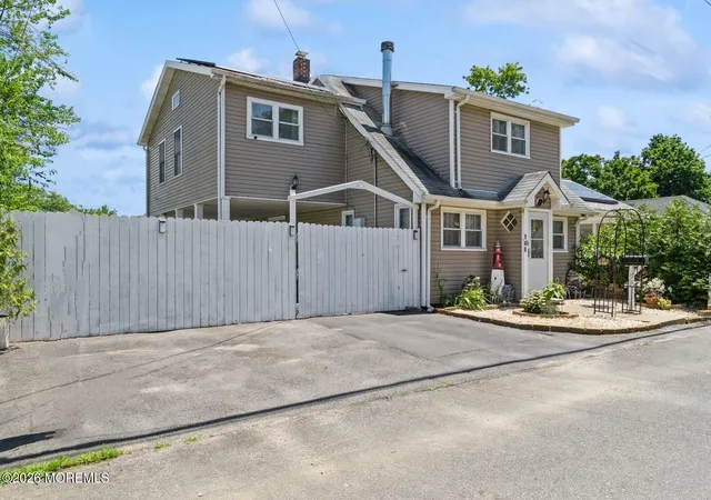 1st image of 148 Mckinley Ave, South Amboy, NJ 08879 | MLS# 22624452