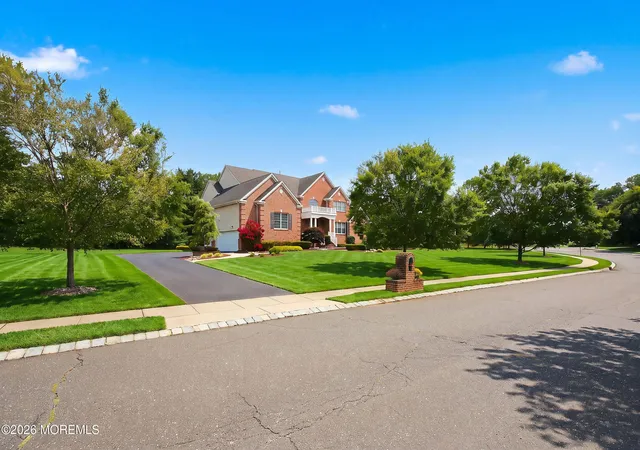 4th image of 102 Hidden Pond Ct, Englishtown, NJ 07726 | MLS# 22623290