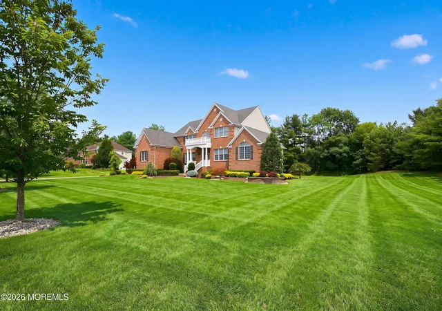 5th image of 102 Hidden Pond Ct, Englishtown, NJ 07726 | MLS# 22623290
