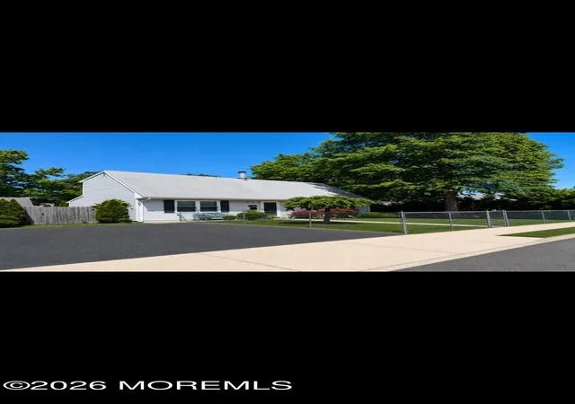 2nd image of 43 Briarwood Ave, Keansburg, NJ 07734 | MLS# 22623124
