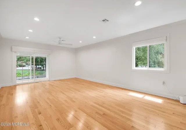 3rd image of 10 Medford Ct, Red Bank, NJ 07701 | MLS# 22623399