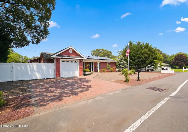4th image of 406 Laurel Blvd, Lanoka Harbor, NJ 08734 | MLS# 22623357
