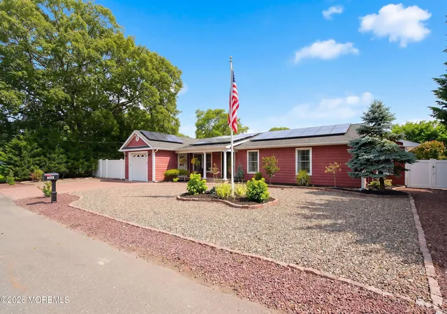 5th image of 406 Laurel Blvd, Lanoka Harbor, NJ 08734 | MLS# 22623357