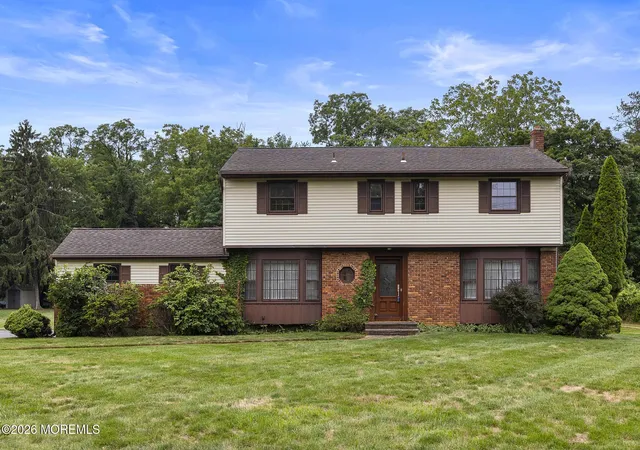 2nd image of 22 Clearview Dr, Tinton Falls, NJ 07724 | MLS# 22623203