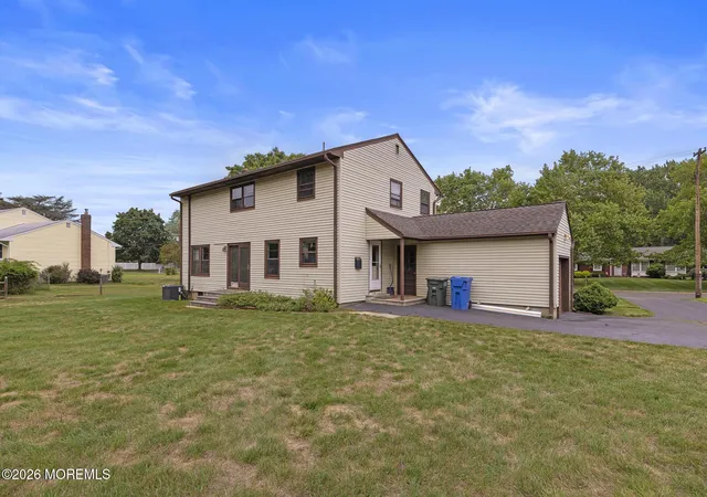 34th image of 22 Clearview Dr, Tinton Falls, NJ 07724 | MLS# 22623203