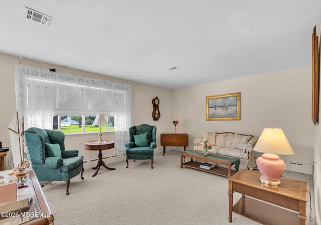 4th image of 12 Aztec Ct, Toms River, NJ 08757 | MLS# 22623819