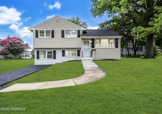 4th image of 11 Pleasant Valley Dr, West Deptford, NJ 08096 | MLS# 22623188
