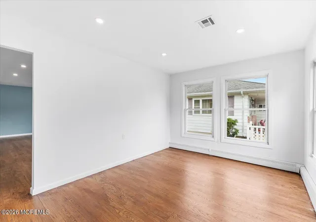 Photo 2 of Single family home for sale at 385 Barbados Dr N, Toms River, NJ 08757 | MLS# 22623242 | Listing updated on 2026-09-25