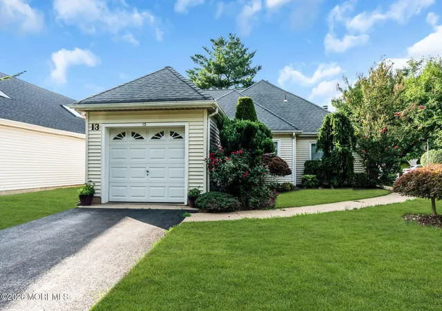 3rd image of 13 Jasmine Ln, Freehold, NJ 07728 | MLS# 22623244