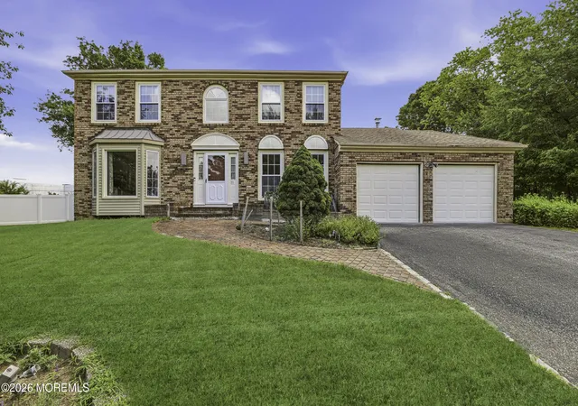 Photo 1 of Sale Pending at 39 Driftwood Dr, Howell, NJ 07731 | MLS# 22623225 | Listing updated on 2026-09-11