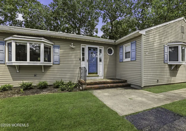 Photo 3 of Single family home for sale at 1600 Burrsville Rd, Brick, NJ 08724 | MLS# 22624928 | Listing updated on 2026-09-10