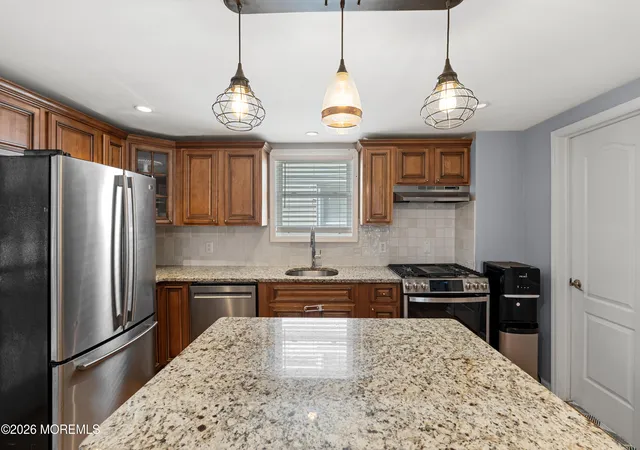 5th image of 84 Linden Pl, Red Bank, NJ 07701 | MLS# 22623258