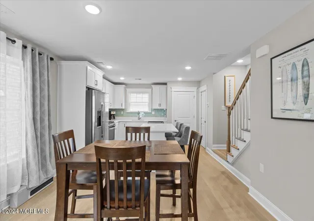 4th image of 14 Elder St, Mantoloking, NJ 08738