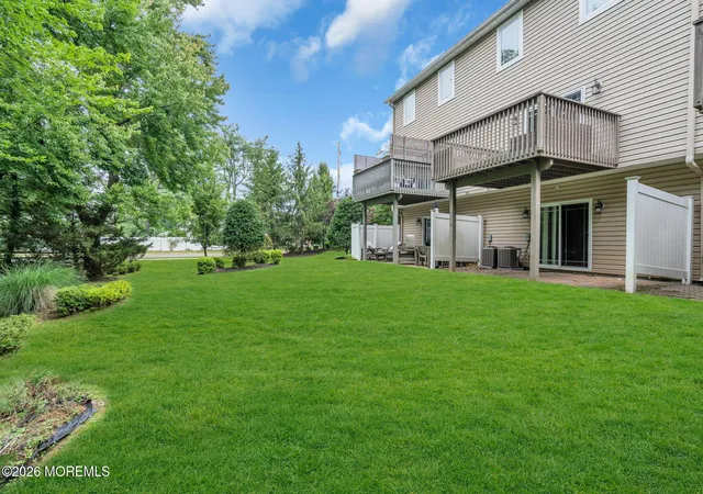 2nd image of 553 S Atlantic Ave, Matawan, NJ 07747