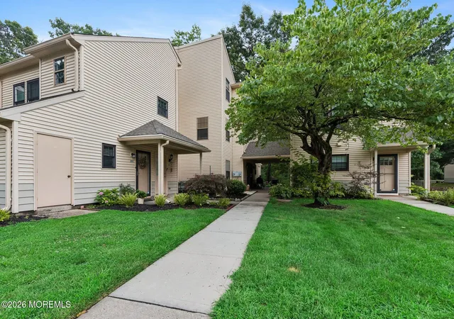 2nd image of 204 Daffodil Dr, Jackson, NJ 08527 | MLS# 22623278