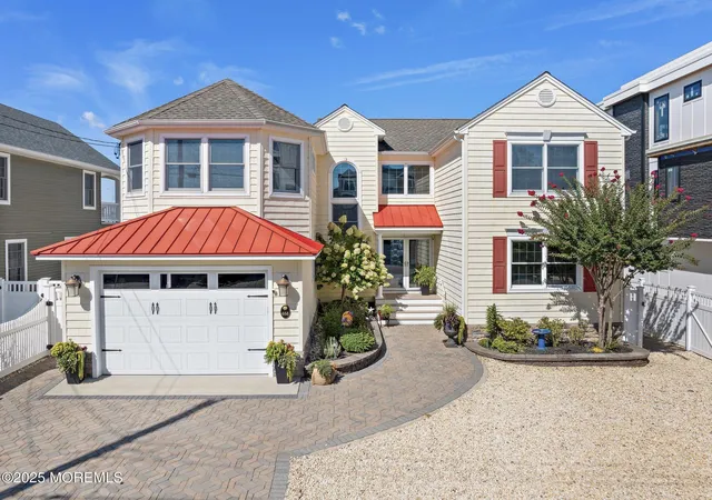 Photo 3 of Sale Pending at 468 Morris Blvd, Manahawkin, NJ 08050 | MLS# 22623269 | Listing updated on 2026-08-13