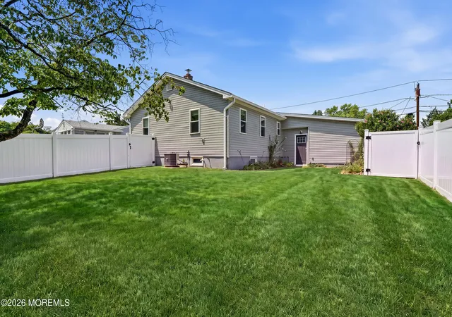 34th image of 316 Montana Ave, Trenton, NJ 08619 | MLS# 22623346