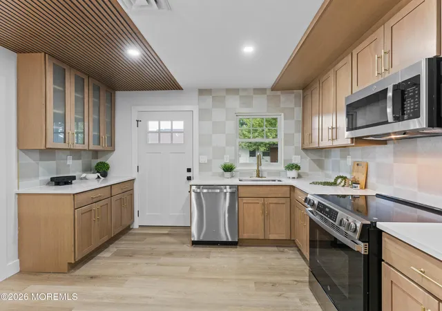 4th image of 681 New Castle Ct #B, Lakewood, NJ 08701 | MLS# 22623500