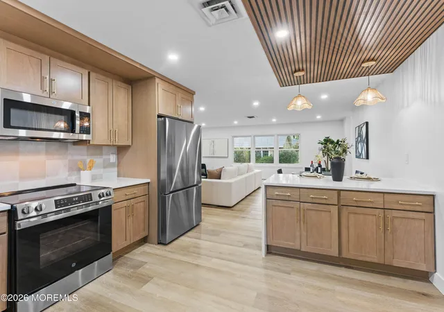 5th image of 681 New Castle Ct #B, Lakewood, NJ 08701 | MLS# 22623500