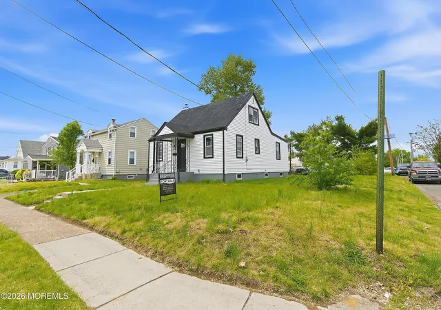 4th image of 33 Morris St, Burlington, NJ 08016 | MLS# 22623373