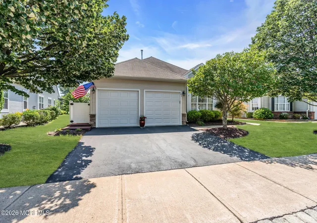 5th image of 41 Rochford Dr, Manchester, NJ 08759 | MLS# 22624542
