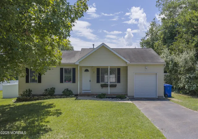 Photo 1 of Sale Pending at 7 Cedar Hl Dr, West Creek, NJ 08092 | MLS# 22623534 | Listing updated on 2026-08-26