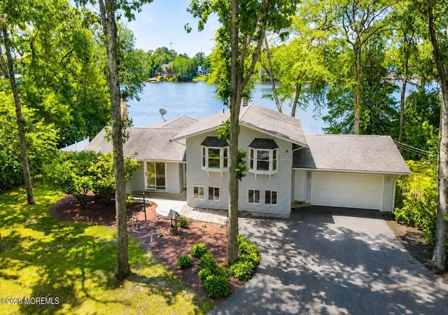 1st image of 77 N Lakeshore Dr, Manahawkin, NJ 08050 | MLS# 22623543