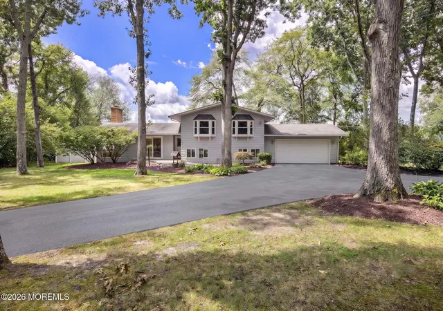 3rd image of 77 N Lakeshore Dr, Manahawkin, NJ 08050 | MLS# 22623543